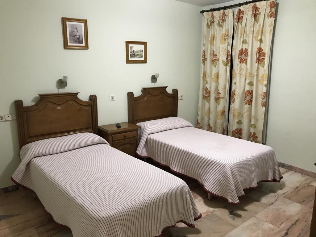 Hostal Rio De Oro Alcala La Real Ngoại thất bức ảnh
