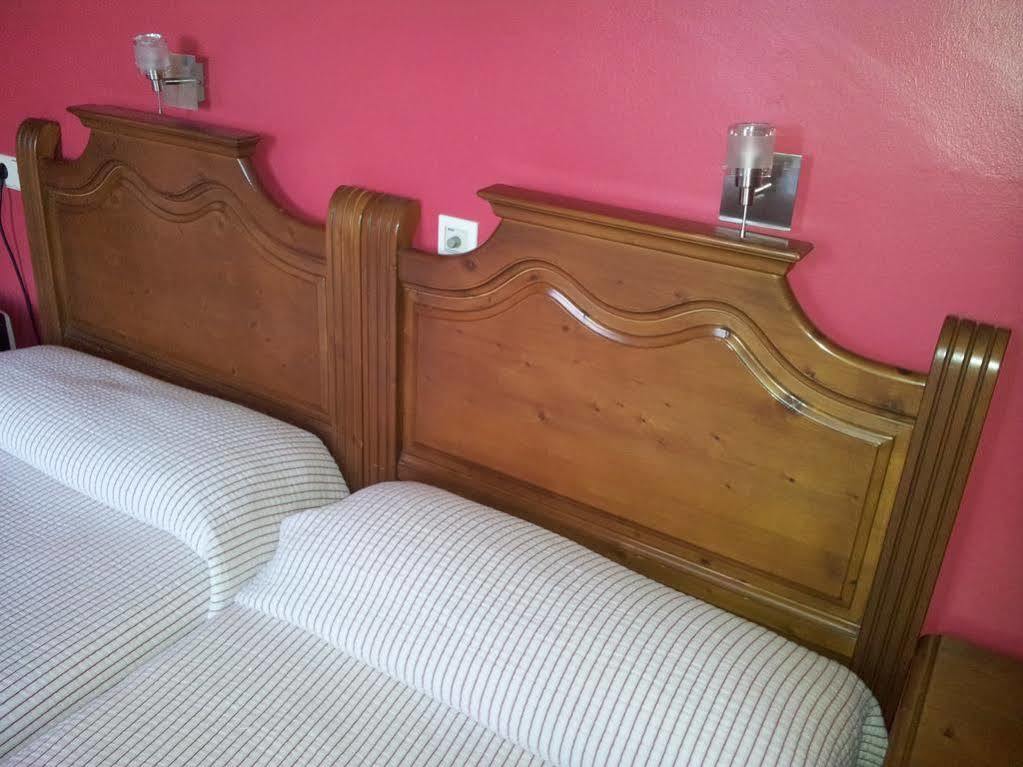 Hostal Rio De Oro Alcala La Real Ngoại thất bức ảnh