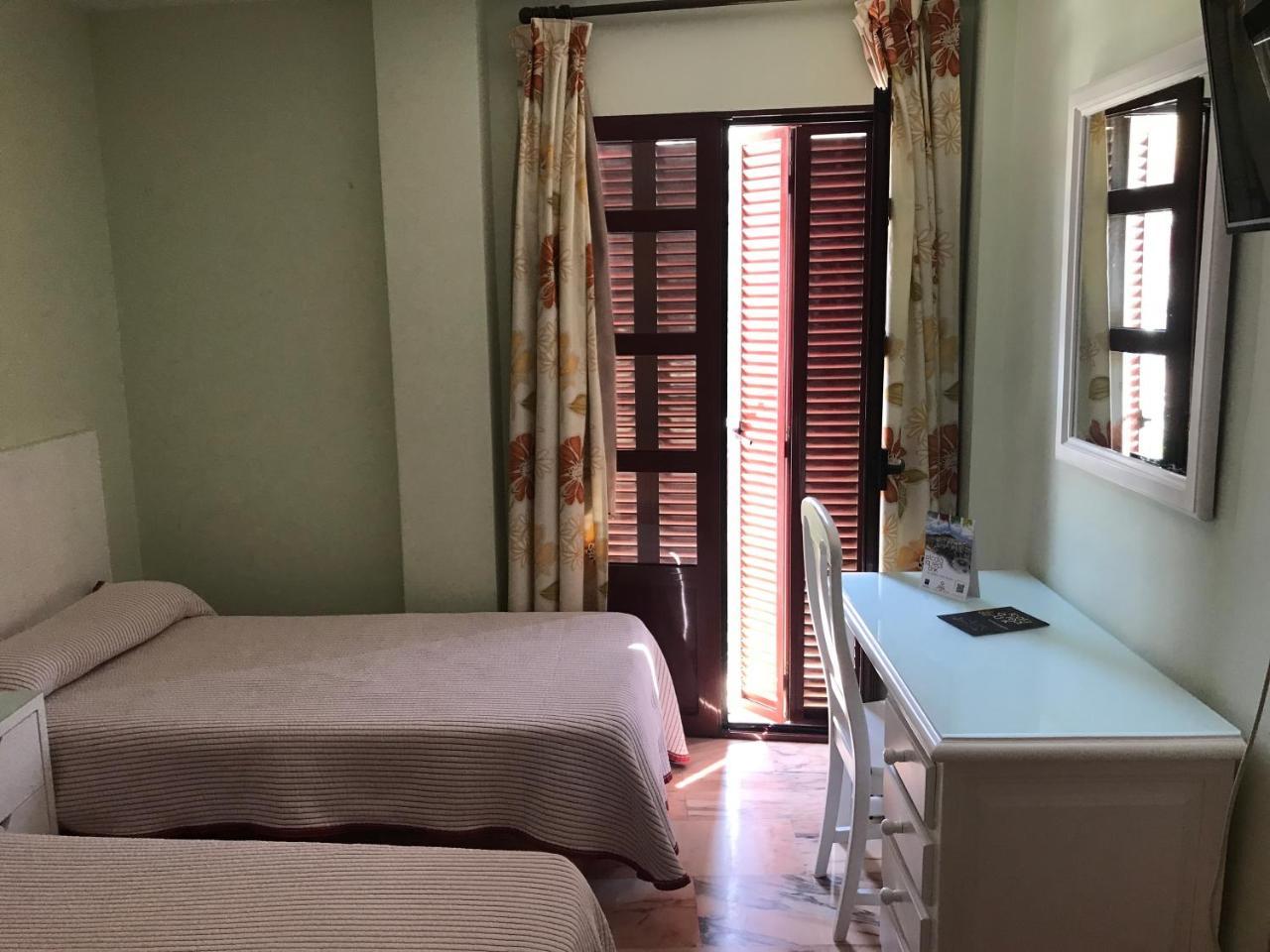 Hostal Rio De Oro Alcala La Real Ngoại thất bức ảnh